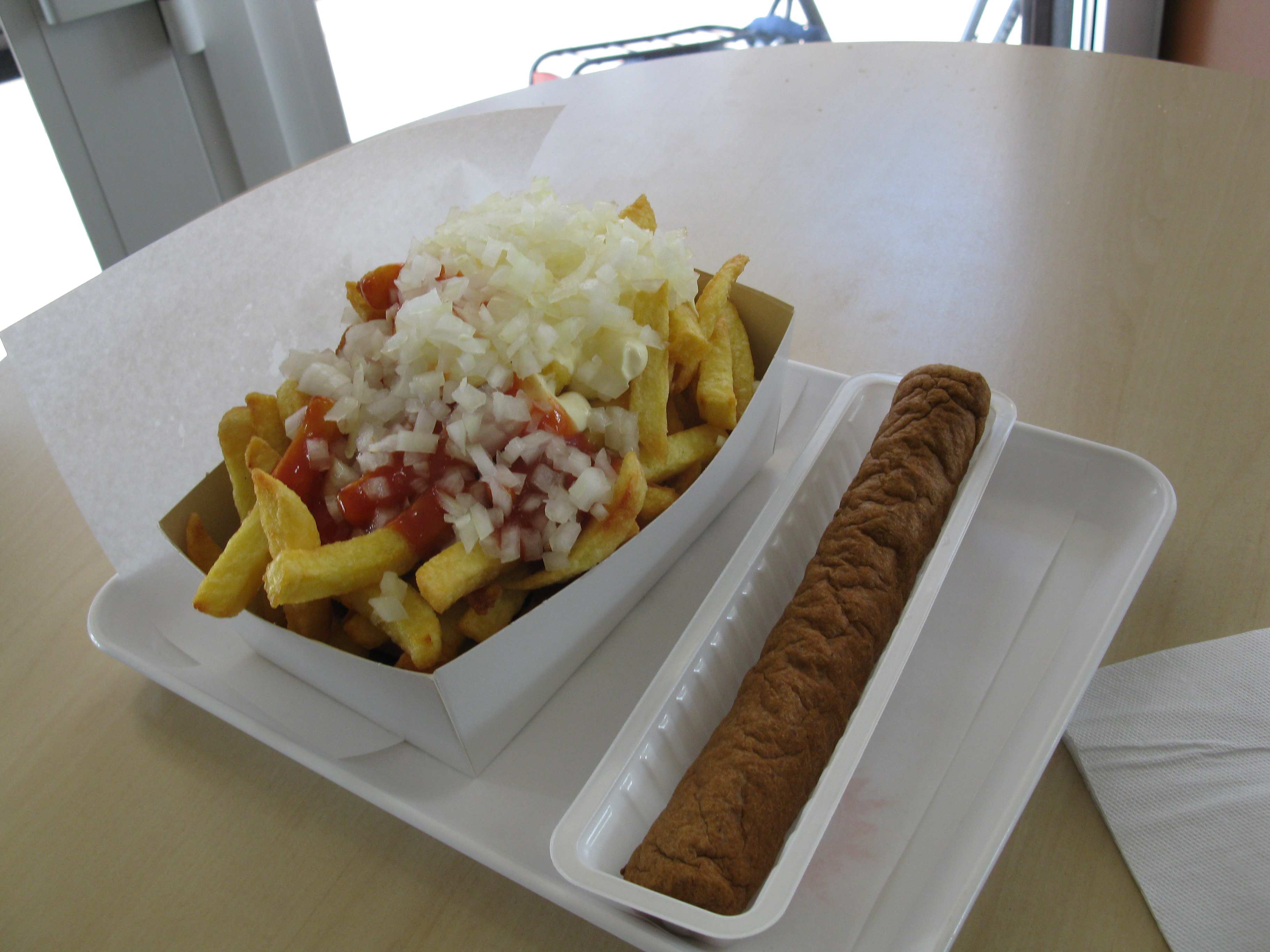 On the left are the fries, on the right the strange sausage.